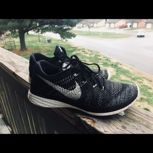 Men’s running shoe Size 10